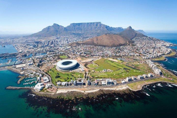 Van for 1-7 Passenger Cape Town - Airport Transfer