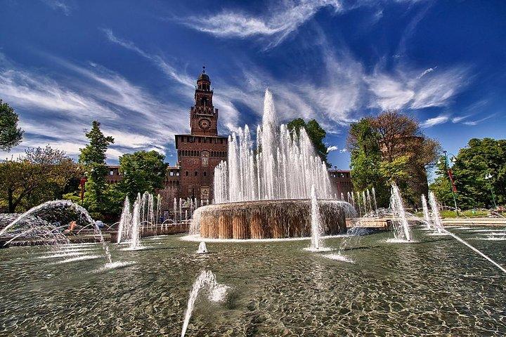 Duomo with Terraces and Sforza Castle Guided Tour in Milan