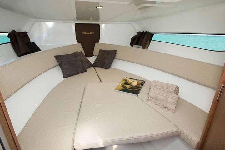 Dubai 1h Sea escape: little get away!