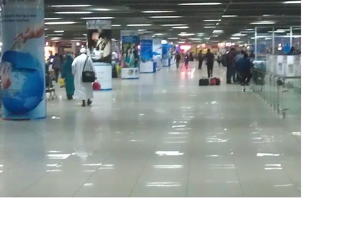 Private Arrival Transfer: Dhaka Shahjalal International Airport (DAC) to Dhaka Hotel