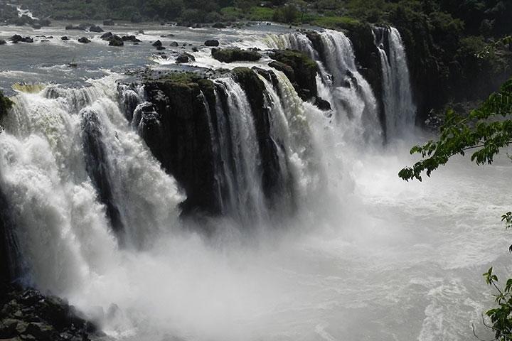 Tour to Iguassu Falls Brazilian side