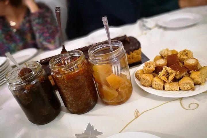 Authentic Lebanese Meal in Beirut in Tania's Family Home