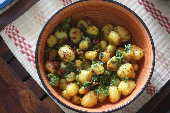 Hands-On Rajasthani Cooking Class in Raj & Gita's Udaipur Home