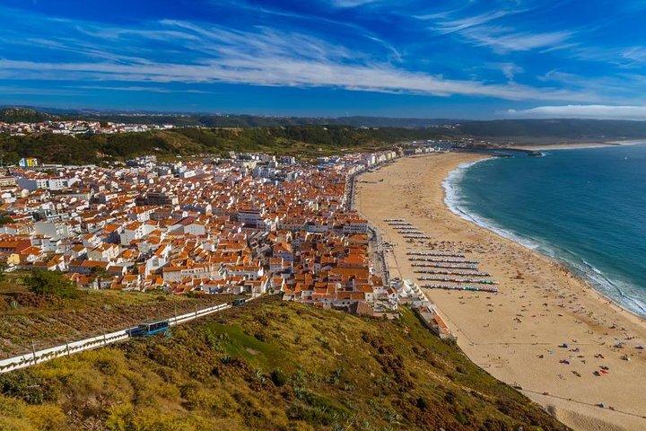 Private Guided Tour from Lisbon: Nazaré & Óbidos