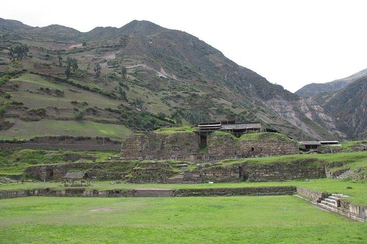 Day Trip to the Pre-Inca Ruins of Chavín from Huaraz
