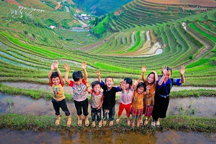 Amazing Sapa Jeep full day tour - off beaten track