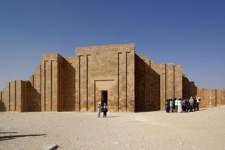 Top Rated Memphis and Sakkara - Private 6-Hour Tour from Cairo