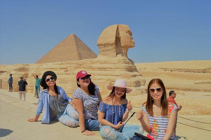 Private 11-day Tour as an Expert and Egyptology, unique ancient experience back to 7000 BC by Nile cruise