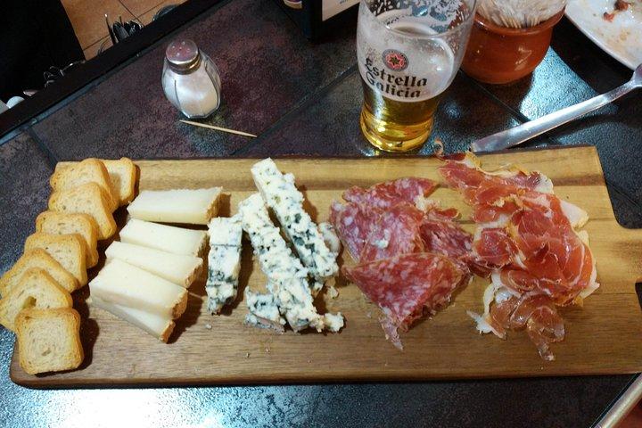 Tasting Madrid: Tapas Private Guided Tour (Customizable)
