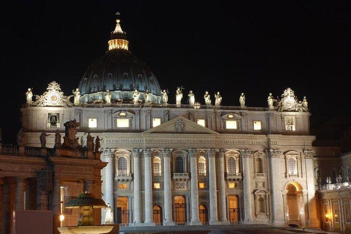 Rome By Night Private Tour with Pick Up