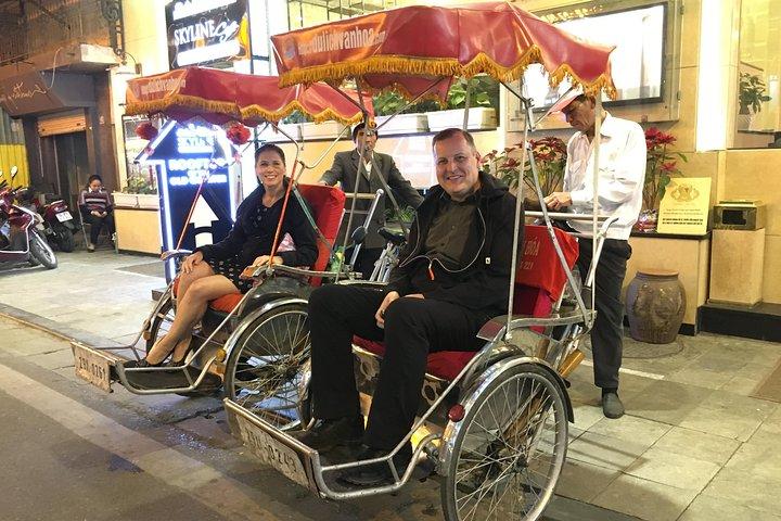 Hanoi Cyclo City Tour Including Water Puppet Show