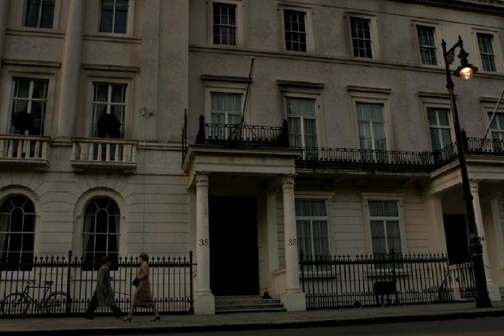 3 Hour Private Downton Abbey London Locations Walking Tour