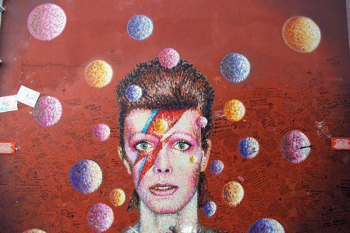 Music of London Rock And Pop Private 3-Hour Walking Tour
