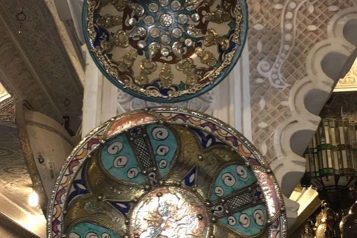 Monuments,Gardens and Special Shopping