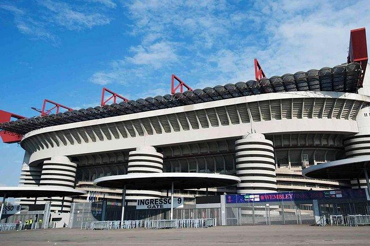 San Siro Stadium & Milan Highlights Private Tour with Pickup