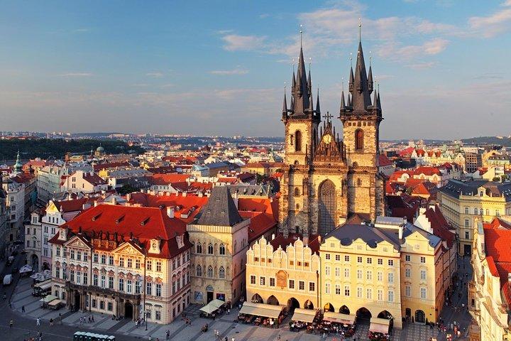 Prague Private Custom Full-Day Tour: Prague Castle and Old Town