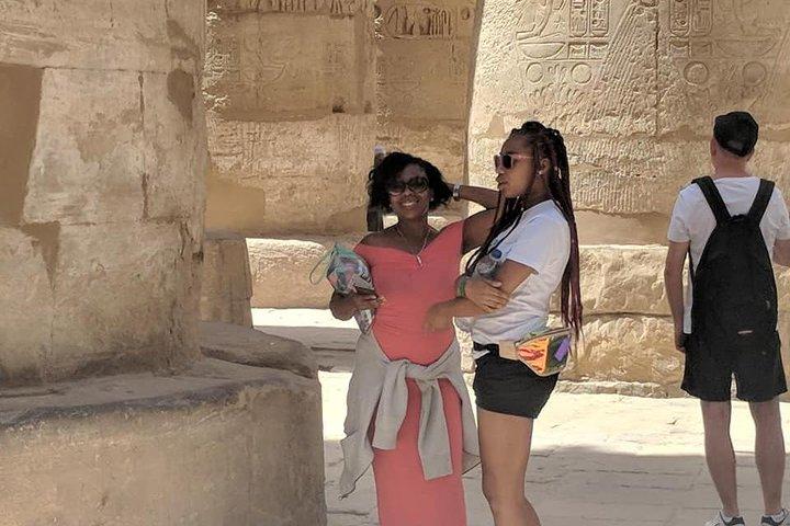 Private Tour East and West Bank Luxor with Lunch