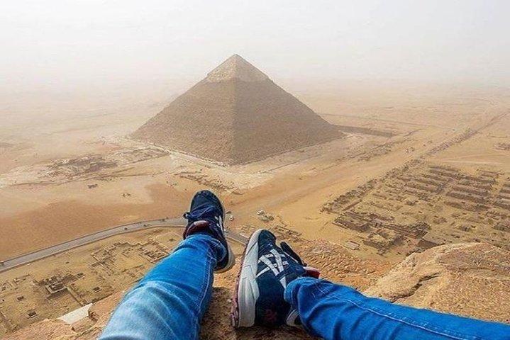 Tour to the Giza Pyramids and Grand Egyptian Museum