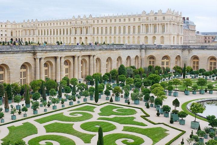 7 Day Taste of Central Europe Tour Germany, Netherlands, France, Belgium