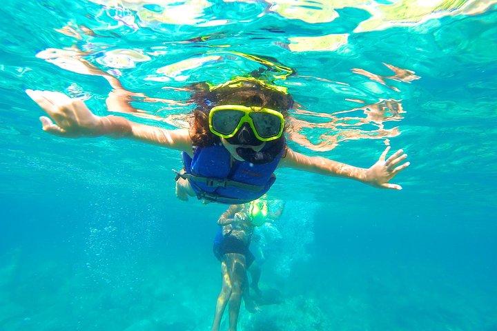 St Kitts Full Day Catamaran to Nevis