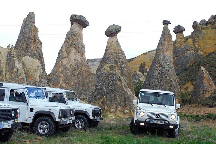Cappadocia: Sunrise and Sunset Jeep Safari