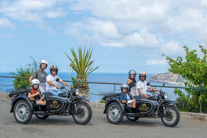 Funchal & Monte: Private Sidecar Tour with Toboggan Stop