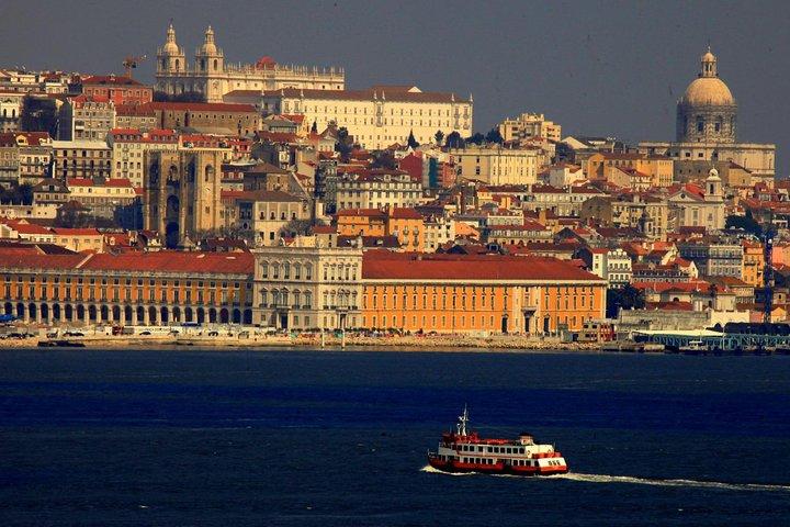 Lisbon Private Personalized Full-Day Experience