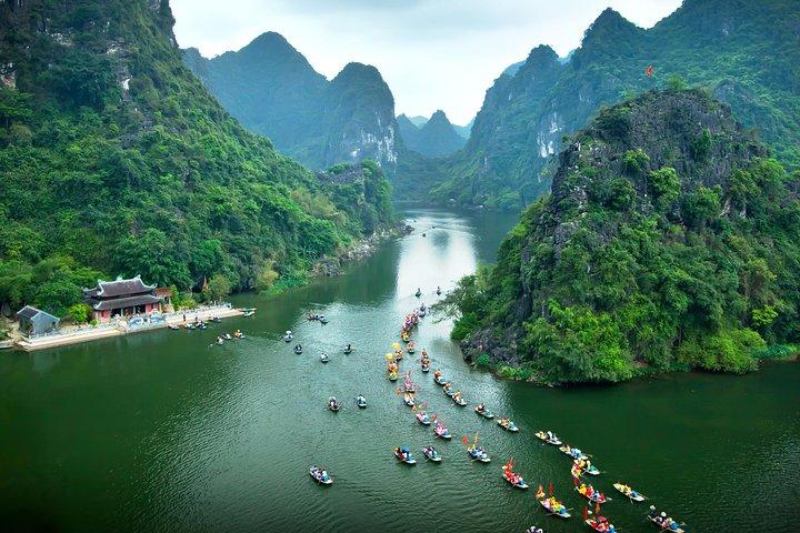 Daily Cat Ba Ninh Binh Bai Dinh Trang An from Cat Ba Island