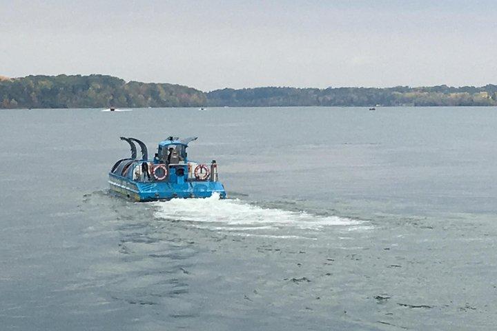 Niagara Falls Sightseeing tour of USA Side plus Jetboat