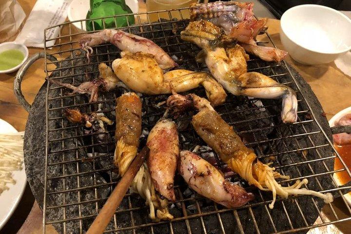 Saigon at Night Walking Street Food Tour