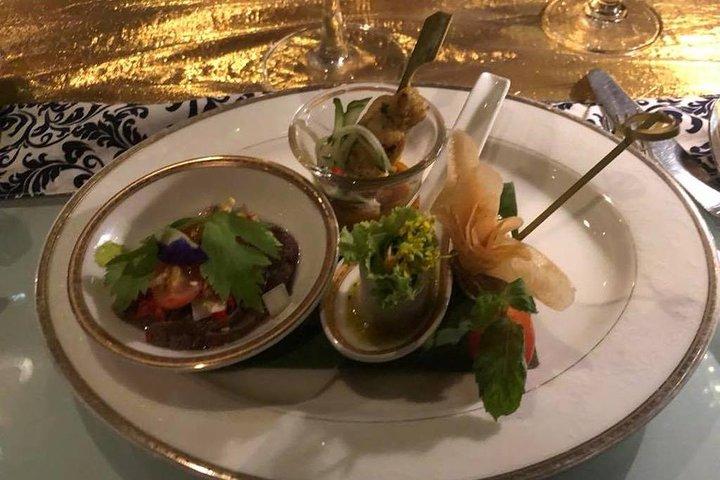 Apsara Luxury Cruise: Fine Dining & Night Views on the River