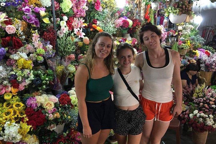 Saigon Night Scooter Experience And Local Food