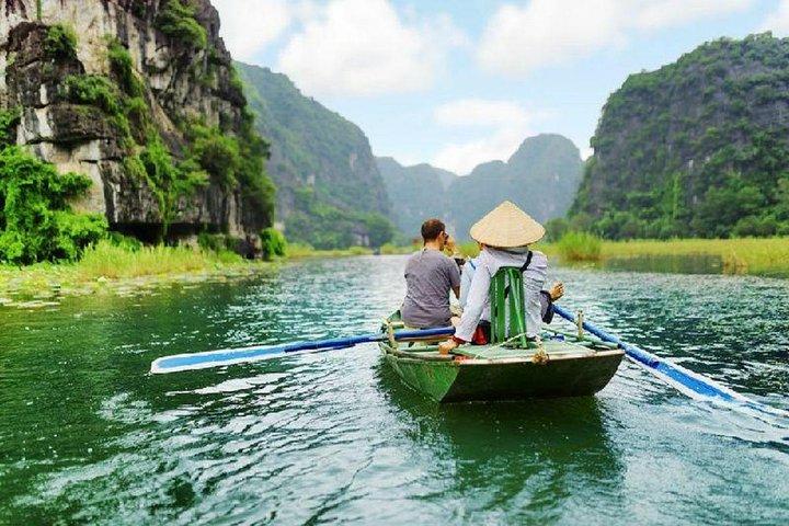 Ninh Binh Highlights Tour from Hanoi 1 or 2-Day - All Inclusive