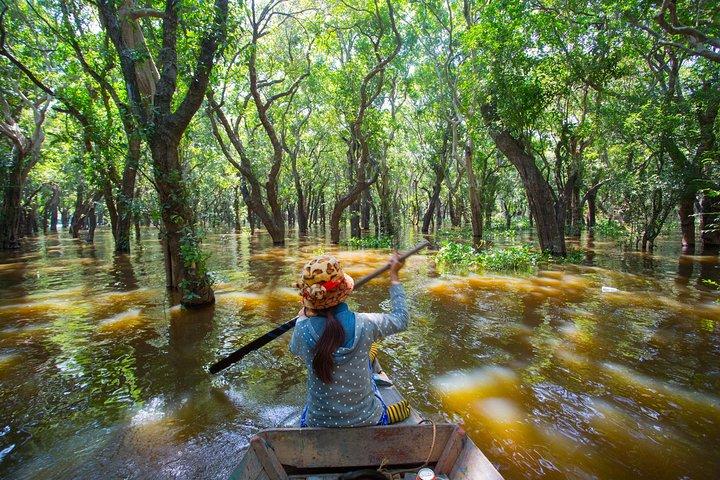 Kompong Phluk with Two Villages cruise tour from Siem Riep