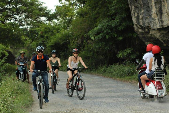 Discover Trang An Natural World Heritage, Bich Dong Pagoda, Cycling Day Tour