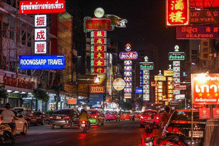 Night Street Food Tour of Bangkok's Chinatown