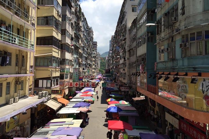 Small-Group Tour: Temples & Markets Discovering [PROMOTION]