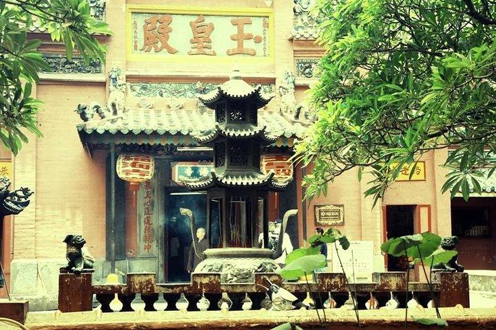 Ho Chi Minh City Cu Chi Tunnels Full Day Tour with Local Lunch