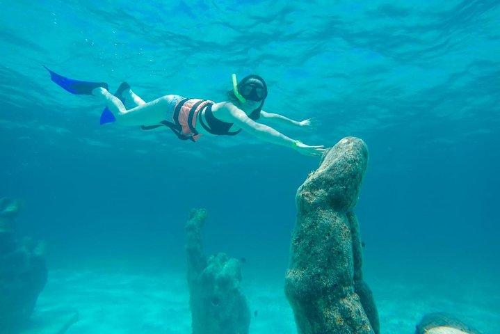 Half-Day Tour to Isla Mujeres with Complimentary Transportation
