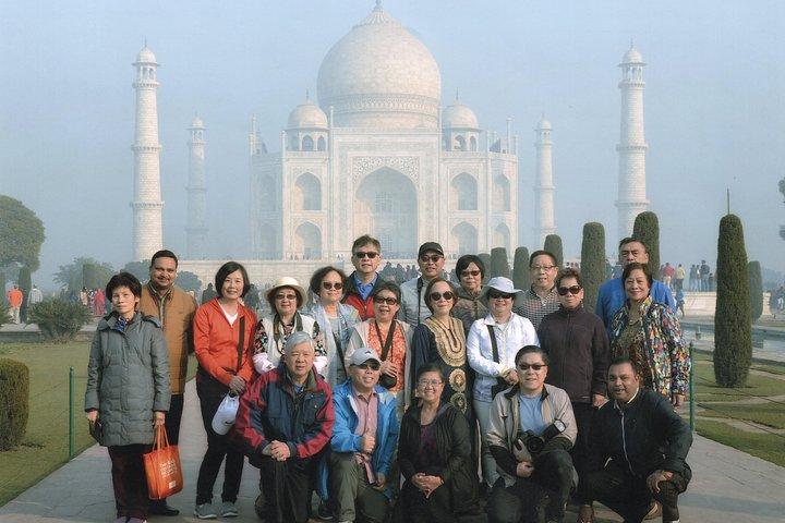 Taj Mahal Sunrise Tour