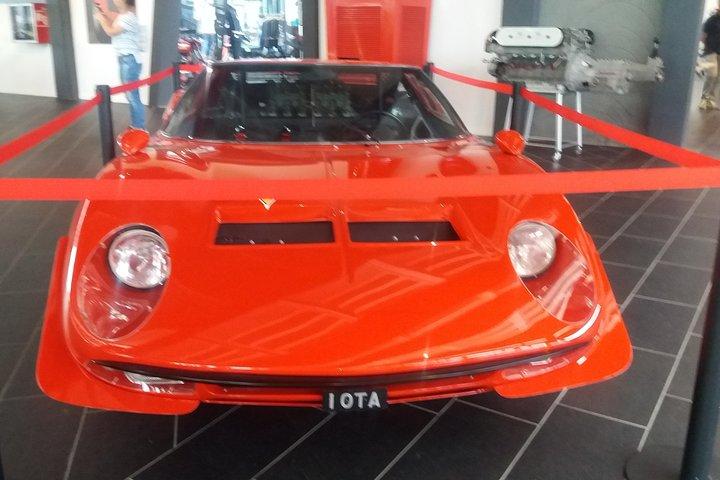 Create your Lamborghini and Ferrari day from Venice