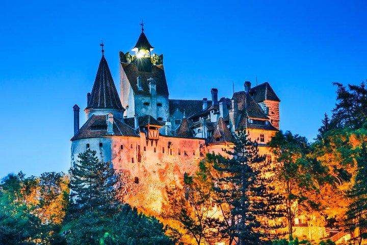 Dracula's Castle, Brasov and Peles Full-Day Tour from Bucharest