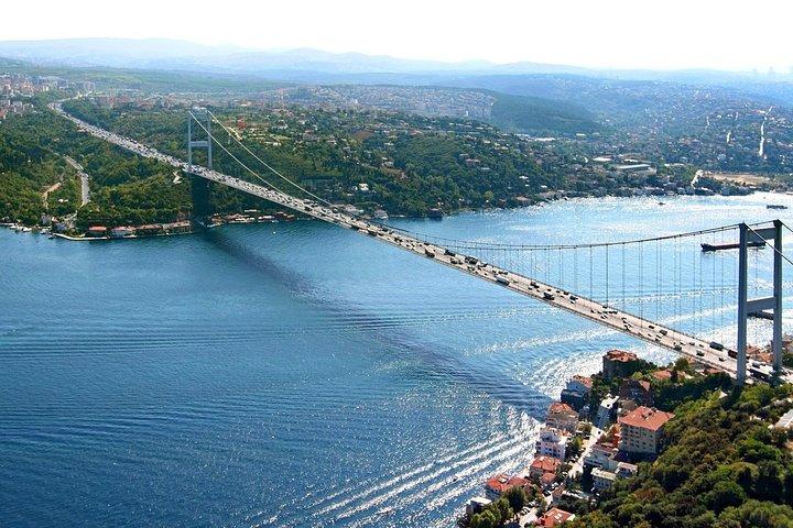 Bosphorus Cruise and Asian Side with Lunch from Istanbul