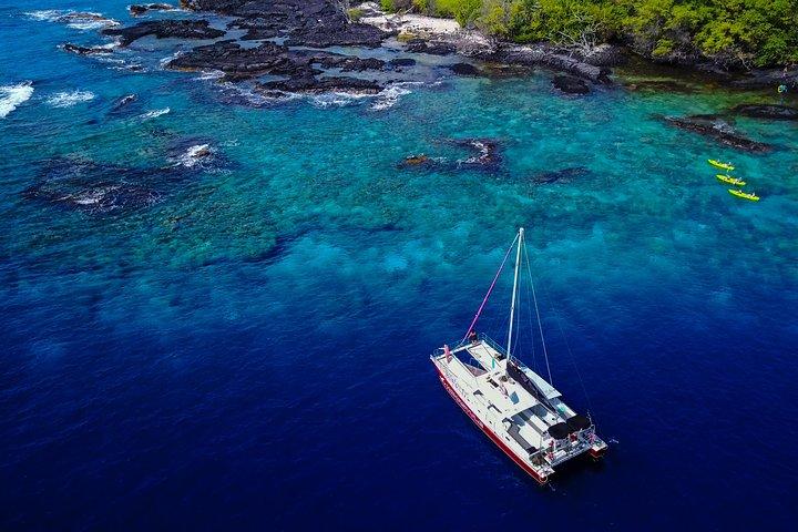 Kealakekua Bay (Captain Cook Monument) Snorkel and Sail Adventure