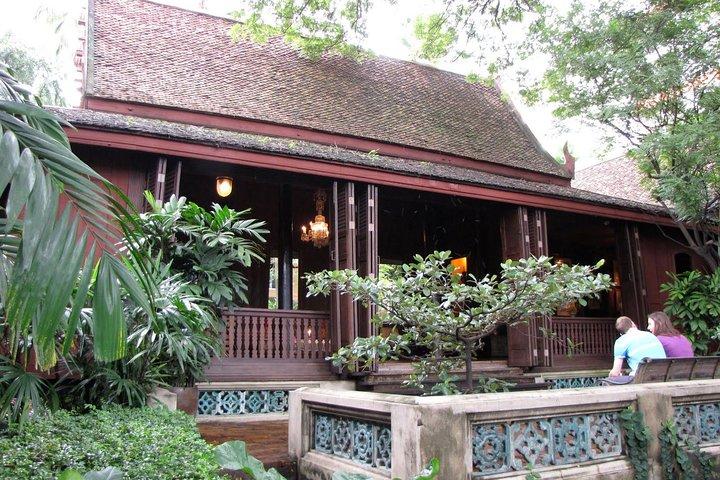 Jim Thomson's House & Suan Pakkard Palace Tour