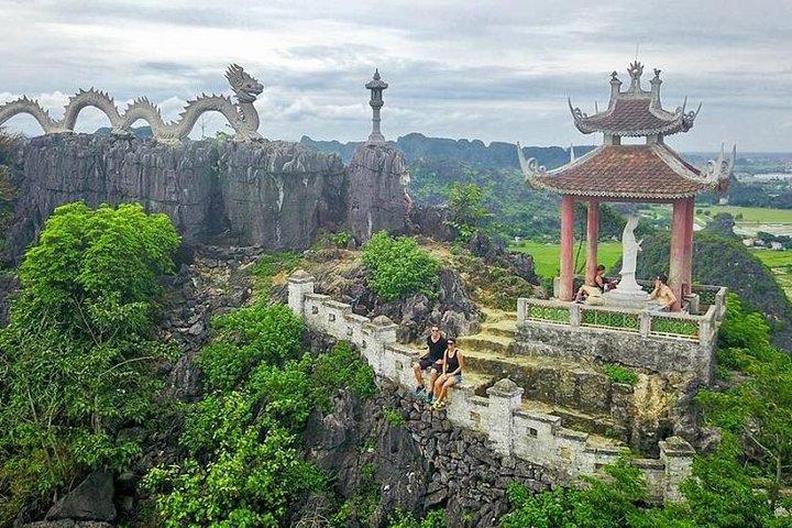 From Hanoi: Tam Coc, Hoa Lu and Mua Caves Full-Day Trip