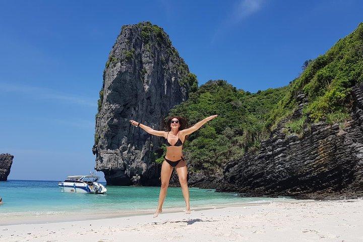 Phi Phi Tour from Krabi , Small Group only 12 Guests, Full Day