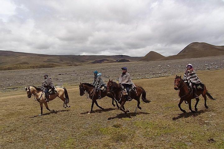 Horseback Ride & Hike in Cotopaxi Volcano Day Trip from Quito