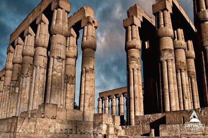 2 Days Luxor Tours: East & West Bank, Dendera and Abydos