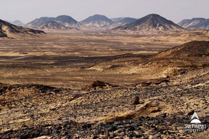 Adventure 5 Days Package To Djara Cave, Black & White Desert and Desert Camping